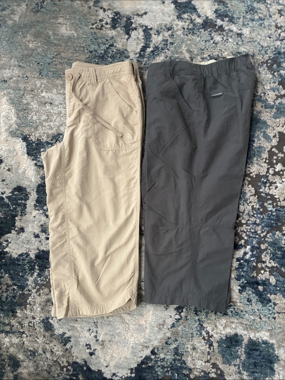 Women’s North face Outdoor Cargo Pants - Khaki Columbia - Charcoal